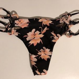 acacia molokini bottoms in aloha
